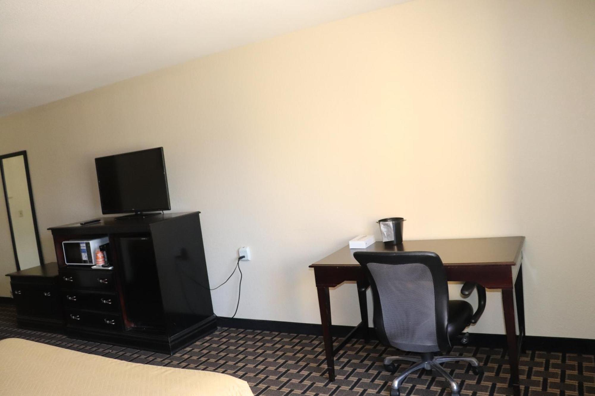 Econo Lodge Inn & Suites Wisconsin Dells Exteriör bild