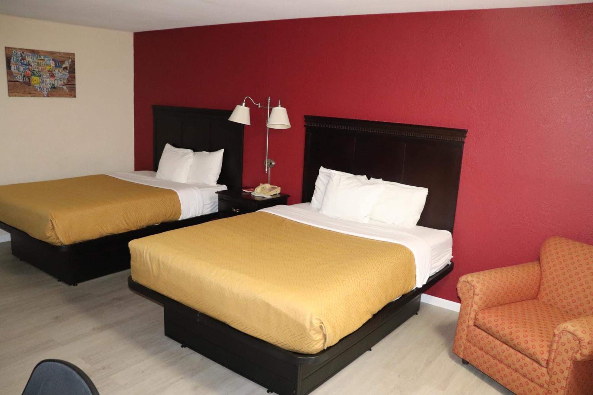 Econo Lodge Inn & Suites Wisconsin Dells Exteriör bild